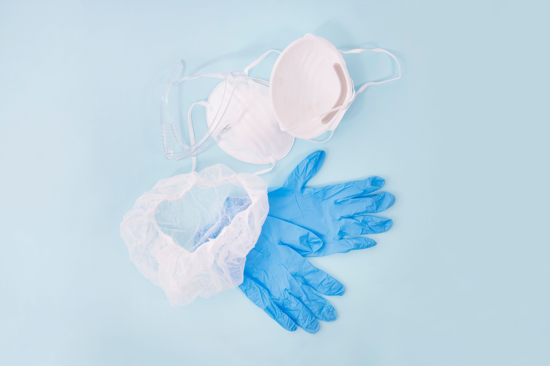 dust mask, blue gloves and head cover